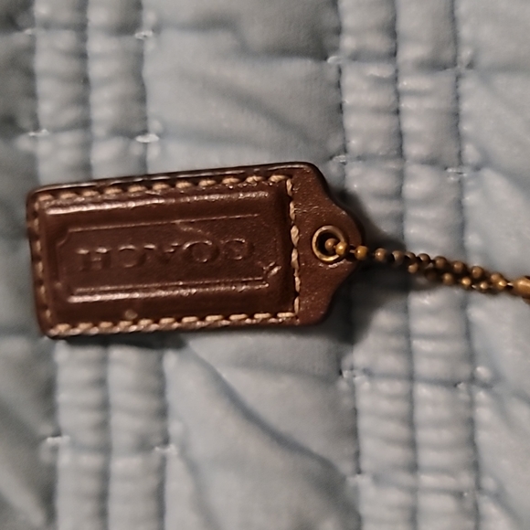 Coach hang tags - Picture 5 of 7